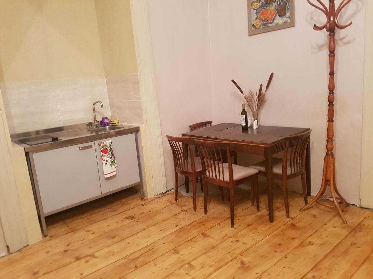 Solo Room Apartment Tbiliszi Kültér fotó