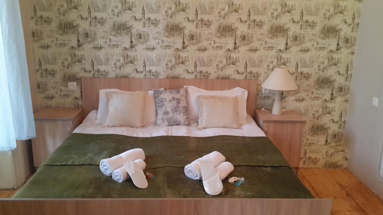 Solo Room Apartment Tbiliszi Kültér fotó